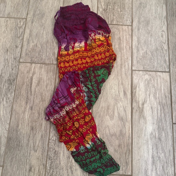 Multicolored Boho Harem Patterned Pants - Picture 2 of 7